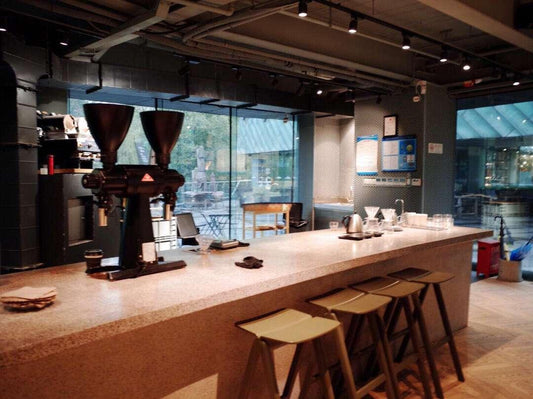 Enjoy Riverside Serenity at Jinyan Road's LB COFFEE