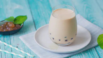 How to Make Boba: DIY Bubble Tea Recipe and Tapioca Pearls Guide