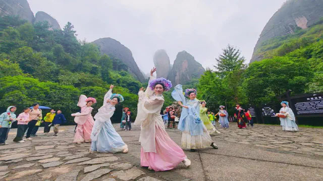 Over 30% of Tourists Came for the Tea: How Hot Was Tea Culture Tourism During the National Day Holiday?